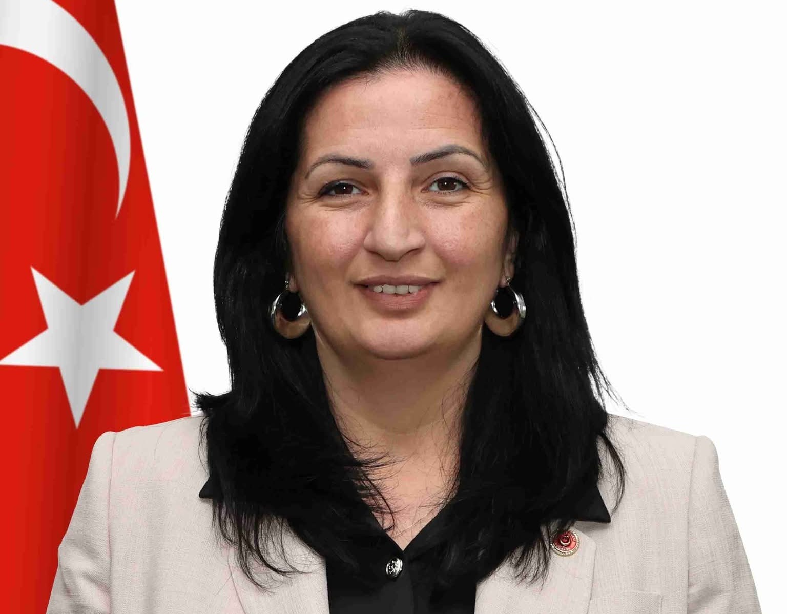CHP Beykoz'da Bir meclis üyesi daha istifa etti