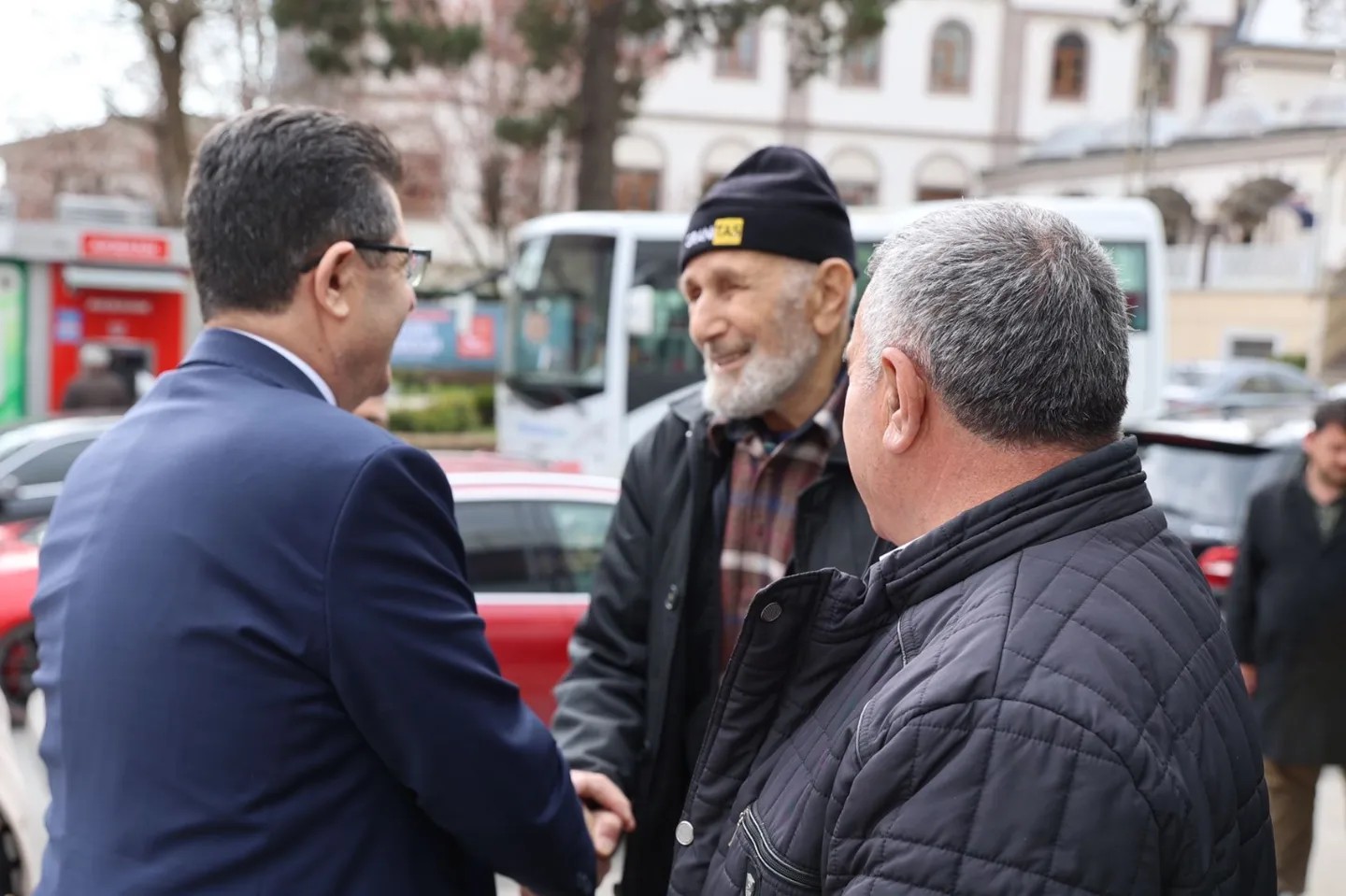 CHP Çekmeköy Adayı Orhan Çerkez Sahayı domine ediyor