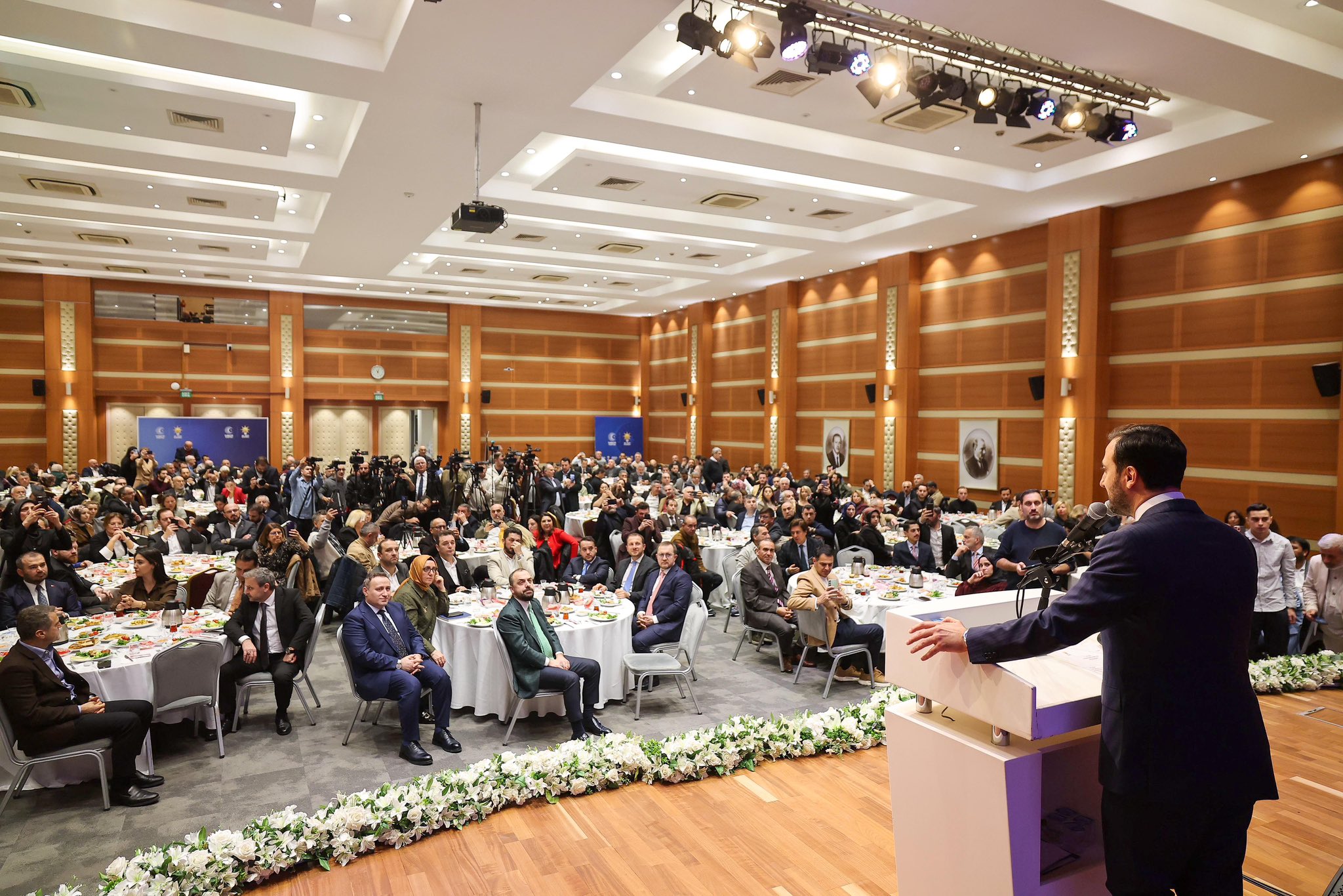 AK Parti İstanbul İl Başkanlığı’nda 10 Ocak Gazeteciler Günü Buluşması