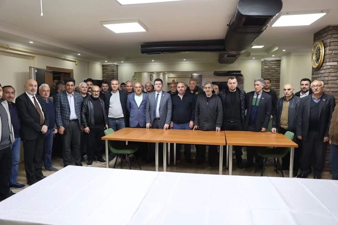 Orhan Çerkez Asi Çekmeköylüler Taraftar Grubunu ziyaret etti