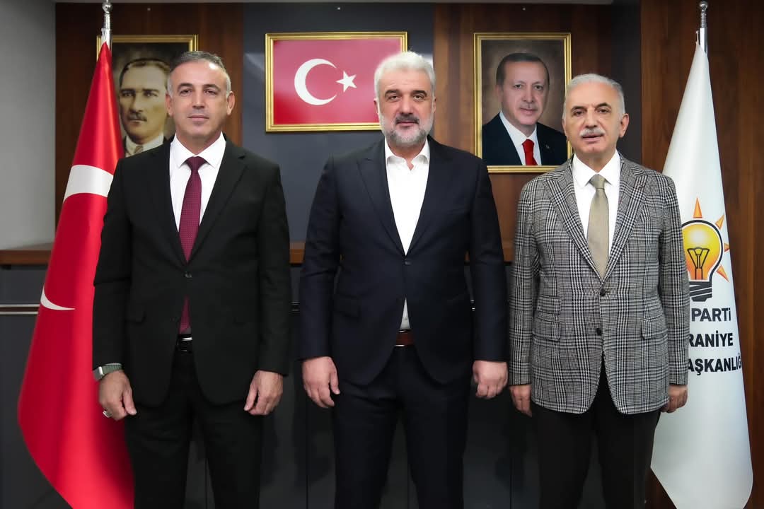 Ak Parti Ümraniye'de Salim Çetinkaya ile 'Devam' kararı..