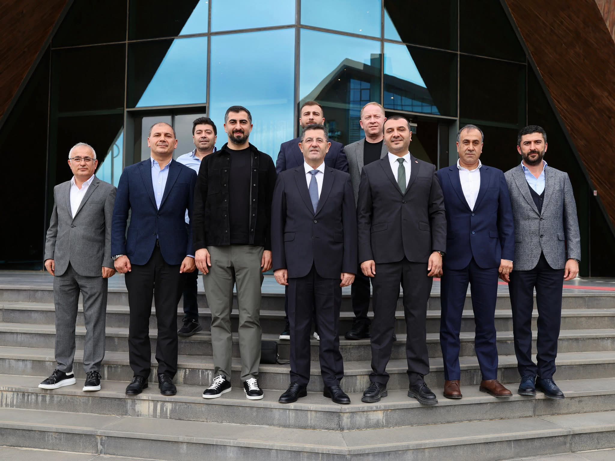 ÇEKSiAD’dan Başkan Orhan Çerkez’e Nezaket Ziyareti: Güçlü İş Birliği Mesajı