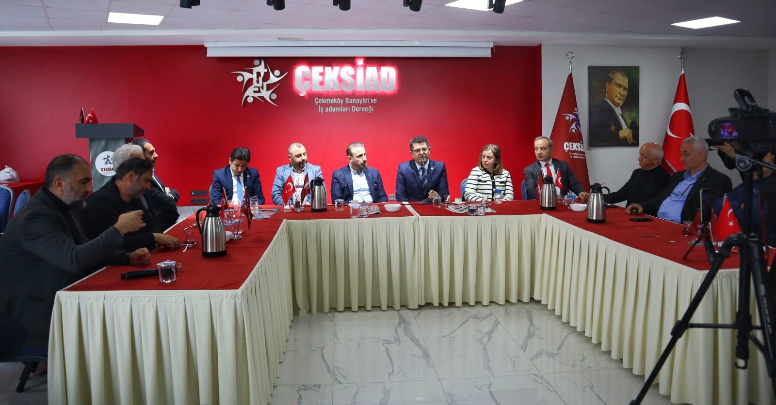 ORHAN ÇERKEZ ÇEKSİAD'IN MİSAFİRİ OLDU